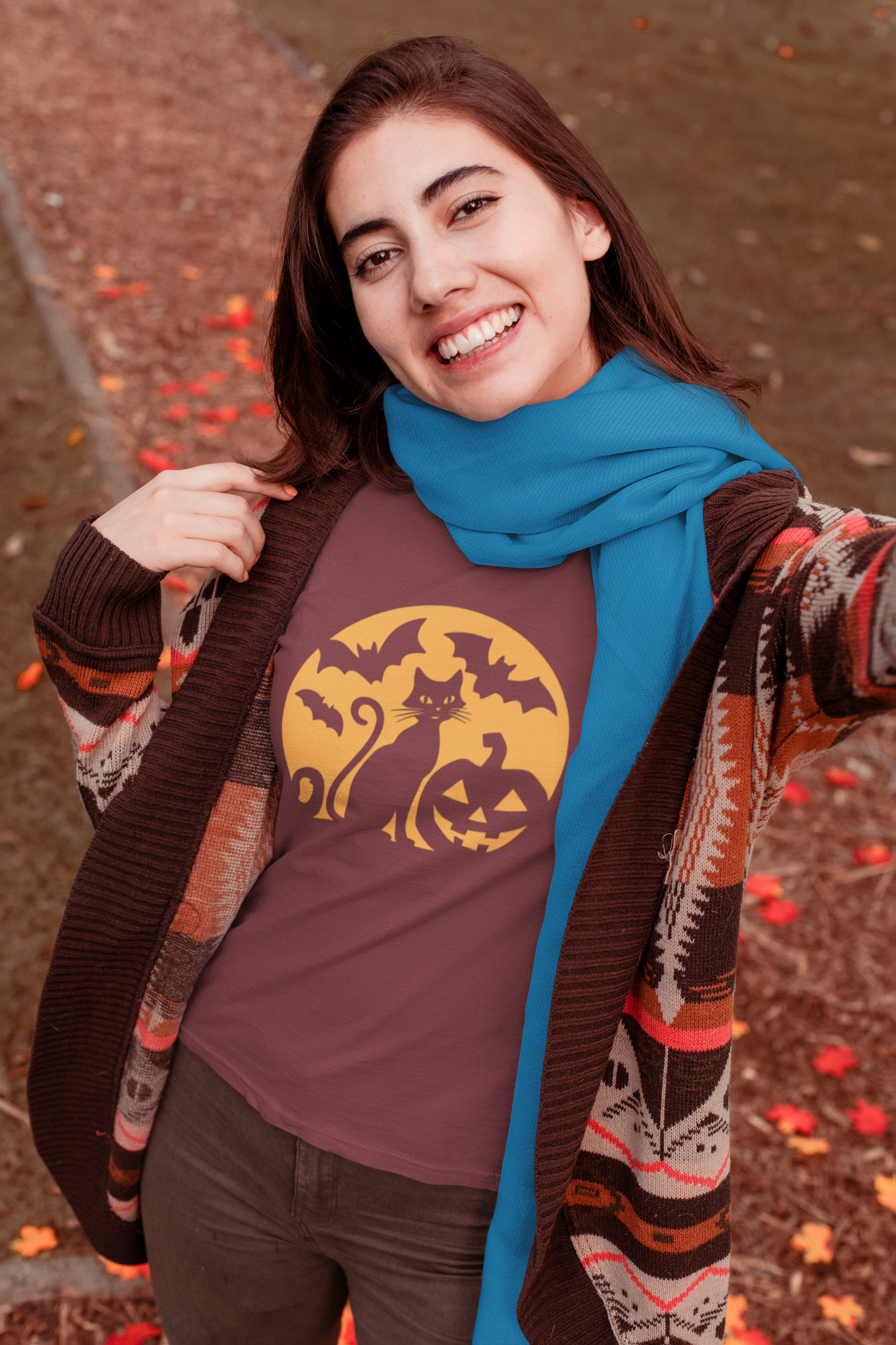 Retro Halloween Cat & Bats Tee